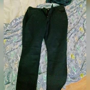 Black skinny jeans